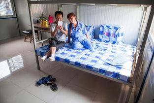 农民工夫妻房视频,见证城市与家乡的深情纽带